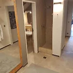 Exklusiver Souterrain - Zentral, Ruhig Mit Grosser Terrasse, Bergblick Und Privaten Sauna Zzgl *