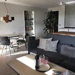 Appartement Exklusiver Souterrain - Zentral, Ruhig Mit Grosser Terrasse, Bergblick Und Privaten Sauna Zzgl *